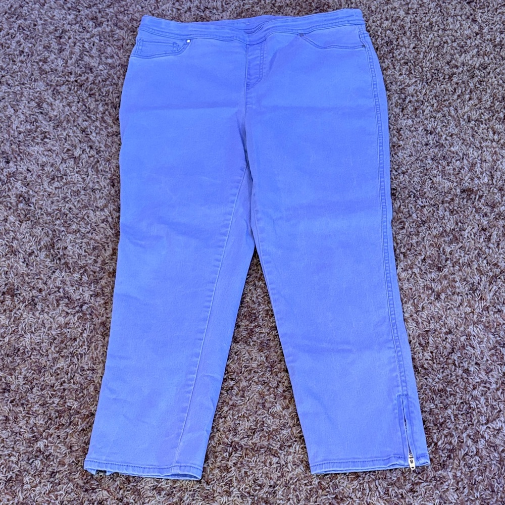Stylish Lavender Women's Jeans